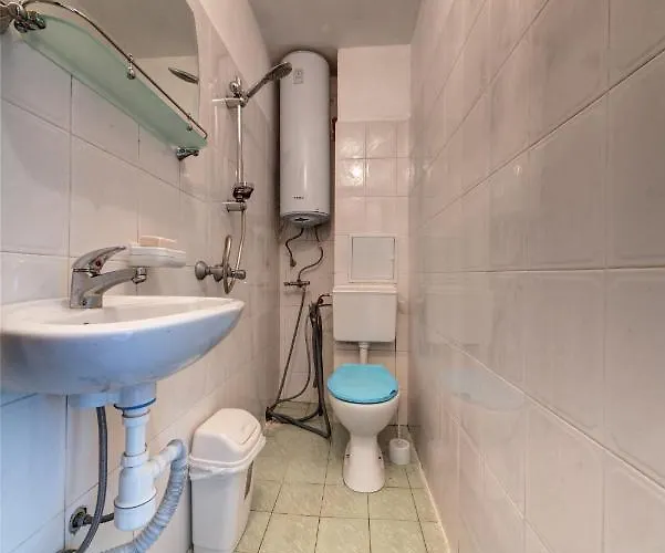 Funny-gunny To The Sea Garden * Burgaz