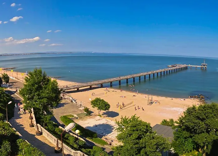 Funny-gunny To The Sea Garden *